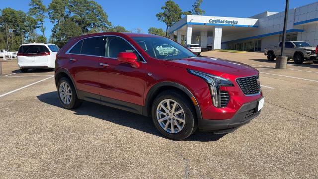 Certified 2022 Cadillac XT4 Luxury with VIN 1GYAZAR41NF100872 for sale in Huntsville, TX