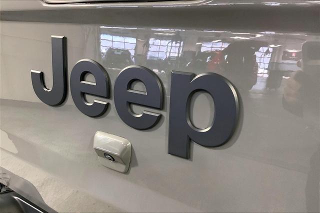 2021 Jeep Gladiator Vehicle Photo in Kansas City, MO 64114