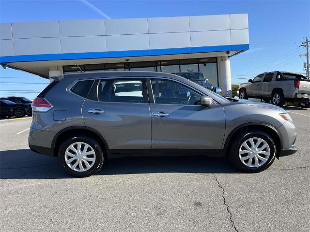 2015 Nissan Rogue Vehicle Photo in ALCOA, TN 37701-3235