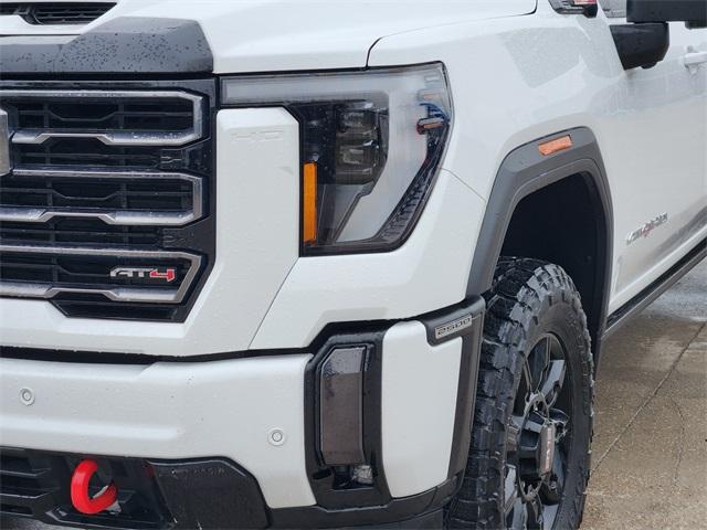 2024 GMC Sierra 2500 HD Vehicle Photo in GAINESVILLE, TX 76240-2013