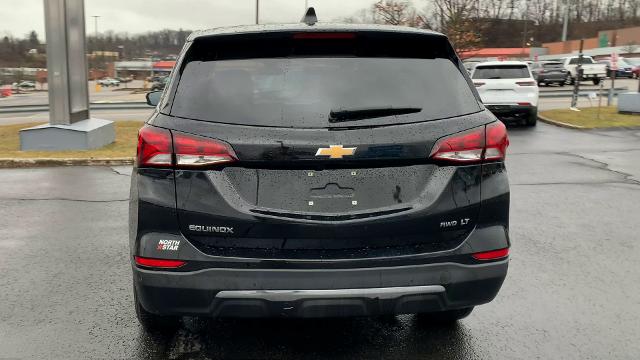 2022 Chevrolet Equinox Vehicle Photo in MOON TOWNSHIP, PA 15108-2571