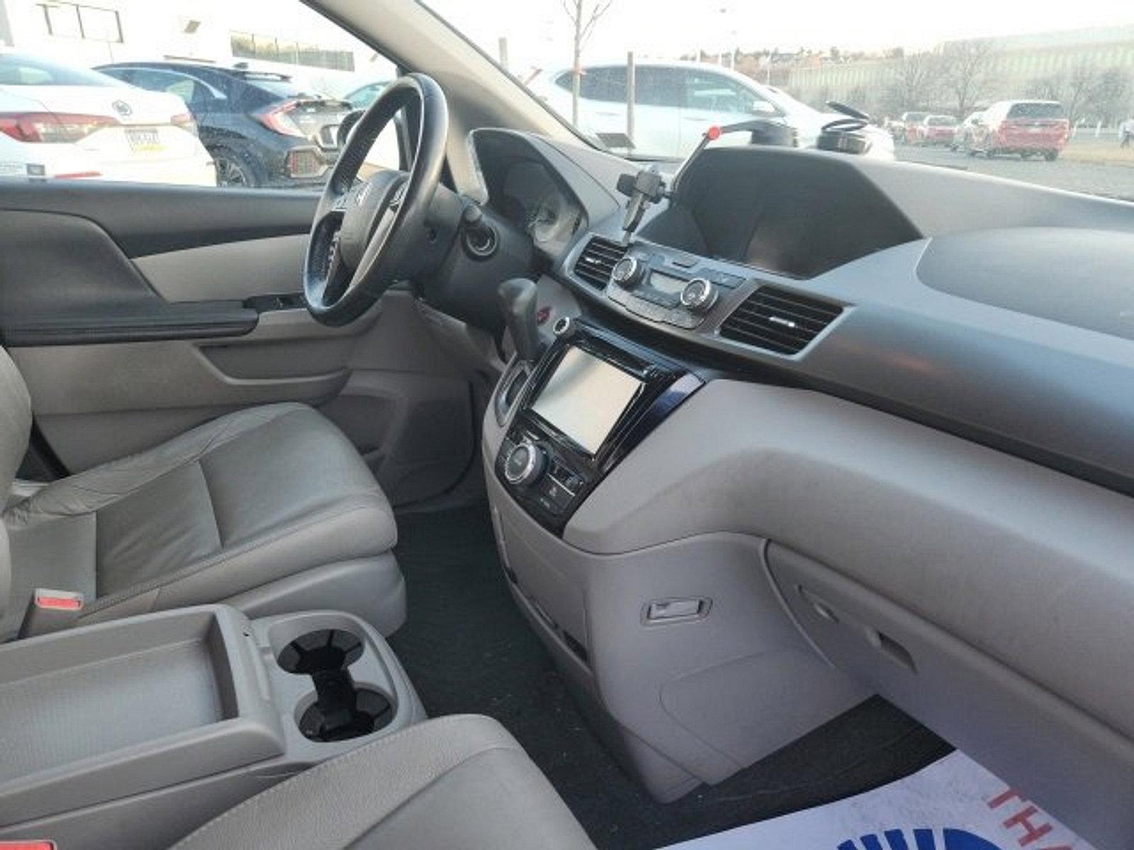 2017 Honda Odyssey Vehicle Photo in Harrisburg, PA 17111