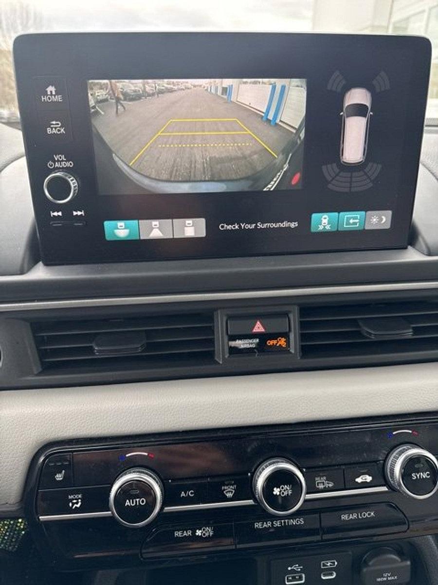 2025 Honda Pilot Vehicle Photo in Harrisburg, PA 17111