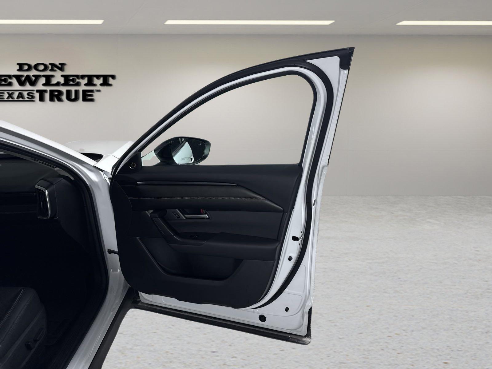 2024 Mazda CX-50 Vehicle Photo in GEORGETOWN, TX 78626-7508