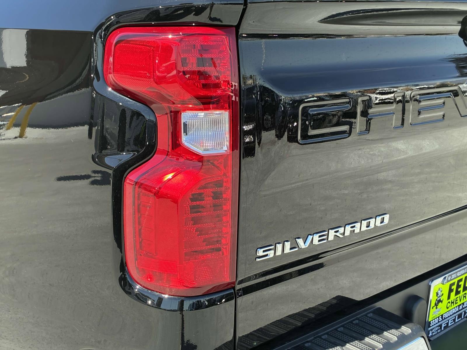 2025 Chevrolet Silverado 1500 Vehicle Photo in LOS ANGELES, CA 90007-3794