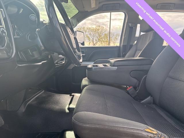 2018 Chevrolet Silverado 2500 HD Vehicle Photo in MANHATTAN, KS 66502-5036
