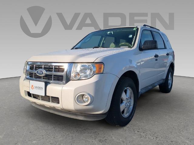 2011 Ford Escape Vehicle Photo in Brunswick, GA 31525