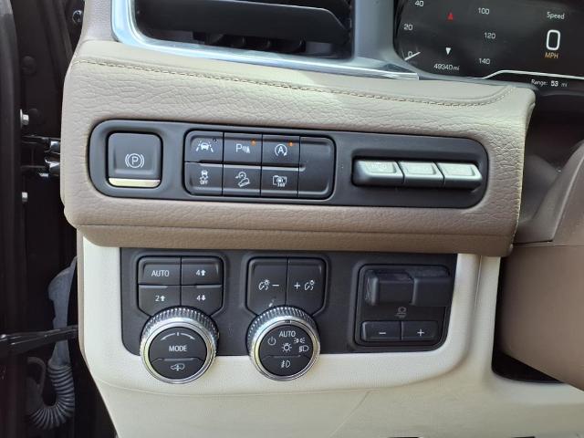 2023 GMC Yukon XL Vehicle Photo in ROXBORO, NC 27573-6143