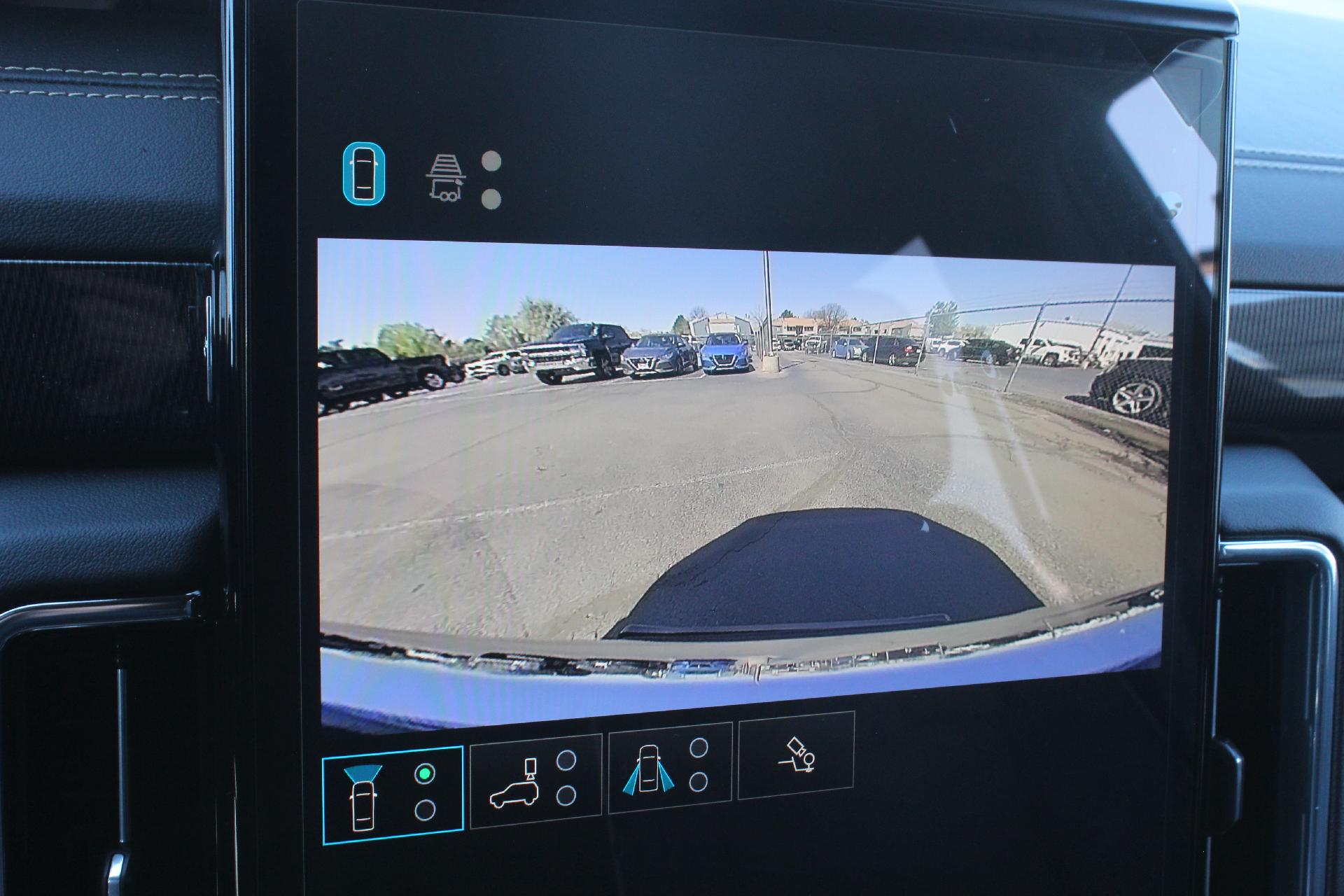 2025 GMC Yukon XL Vehicle Photo in AURORA, CO 80012-4011