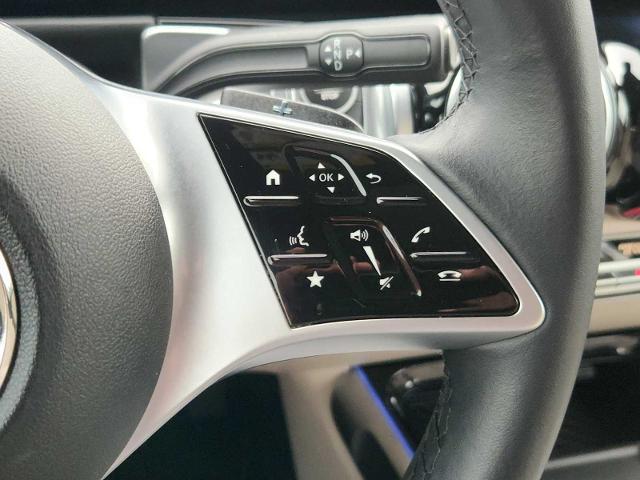 2025 Mercedes-Benz GLB Vehicle Photo in HOUSTON, TX 77079