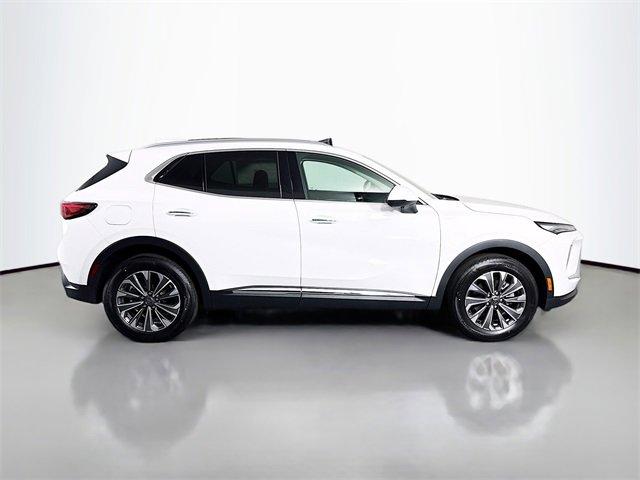 2025 Buick Envision Vehicle Photo in PUYALLUP, WA 98371-4149