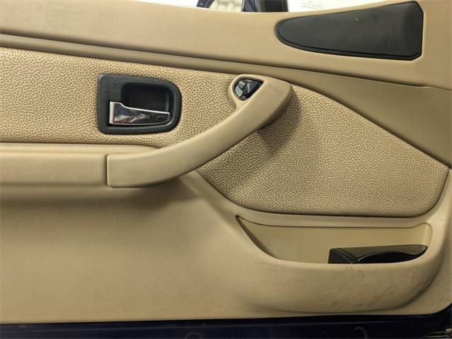 1997 BMW 2.8L Vehicle Photo in ENGLEWOOD, CO 80113-6708