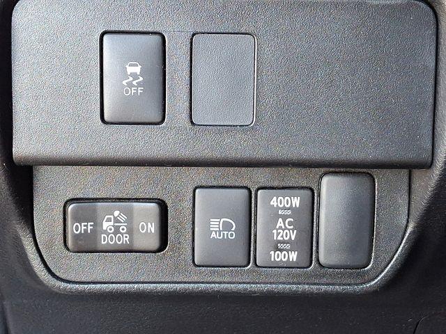 2023 Toyota Tacoma 4WD Vehicle Photo in DANBURY, CT 06810-5034
