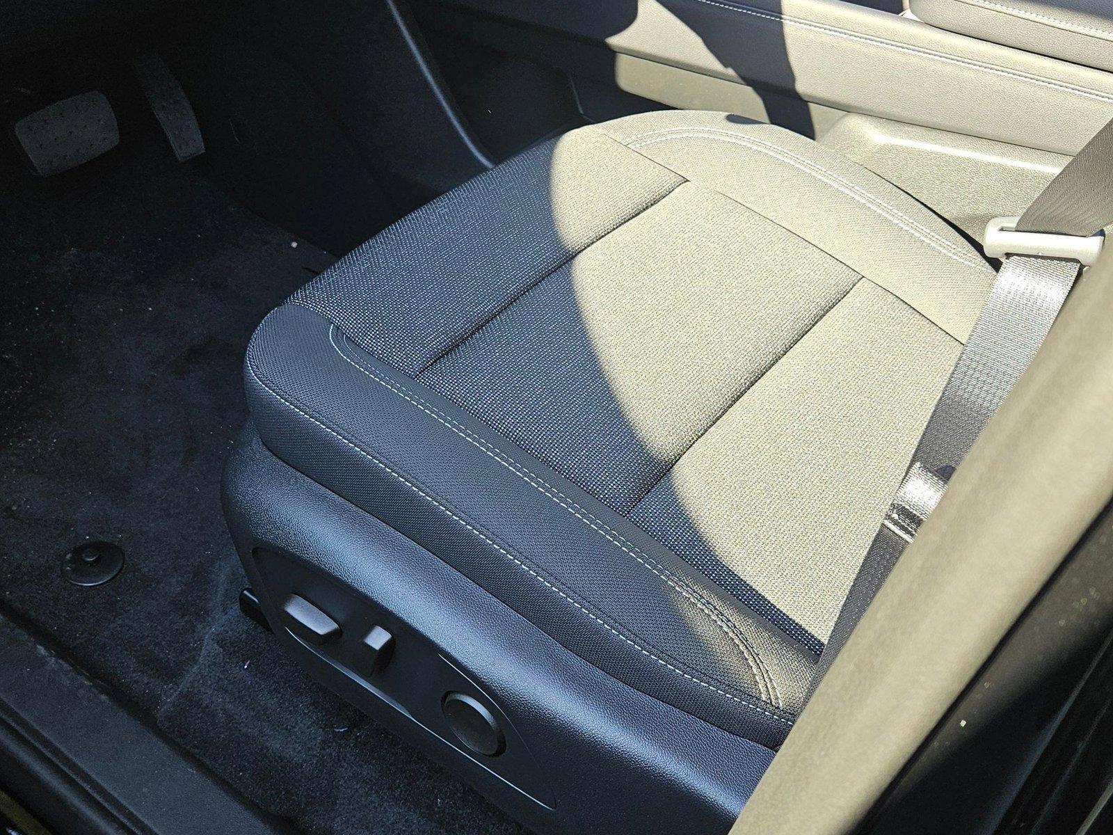 2025 Chevrolet Traverse Vehicle Photo in GREENACRES, FL 33463-3207