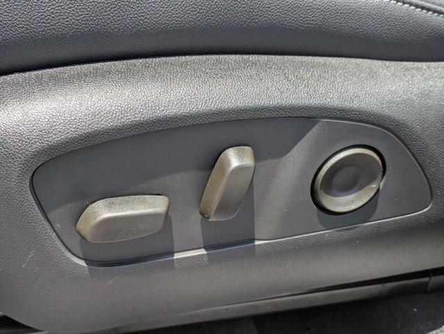 2025 Chevrolet Traverse Vehicle Photo in BRUNSWICK, GA 31525-1881