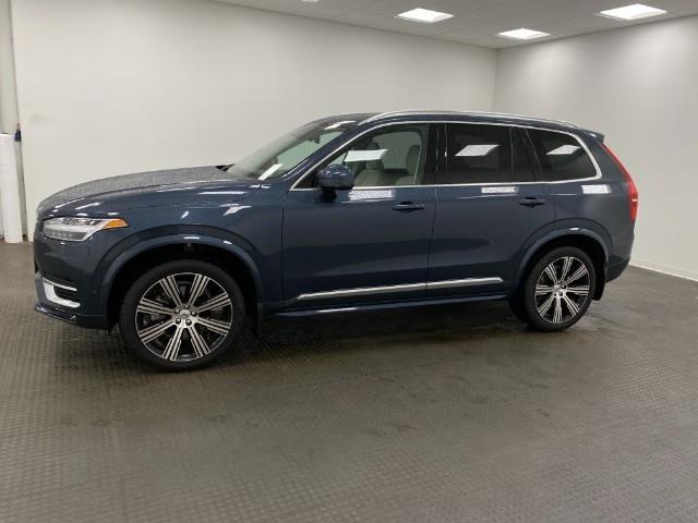 2025 Volvo XC90 Vehicle Photo in Appleton, WI 54913
