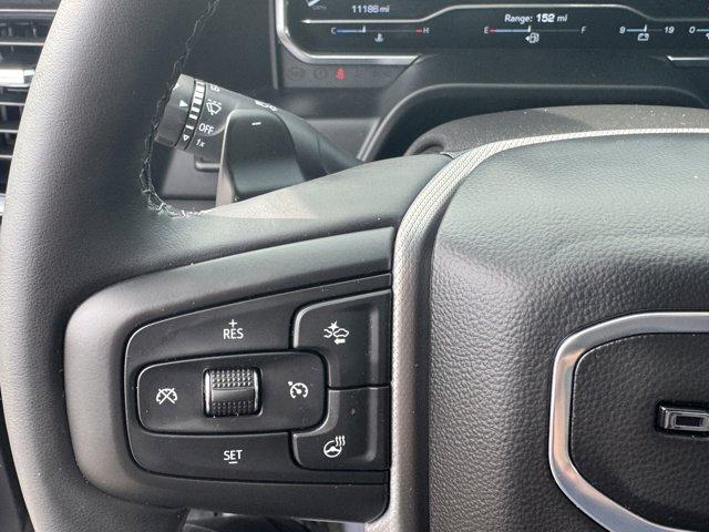 2024 GMC Sierra 1500 Vehicle Photo in LEOMINSTER, MA 01453-2952