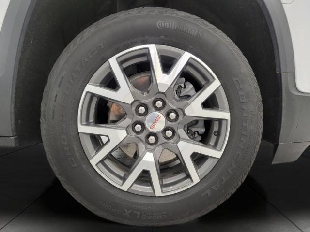 2023 GMC Acadia Vehicle Photo in NEENAH, WI 54956-2243