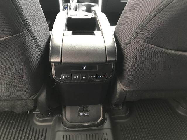 2023 Toyota Highlander Vehicle Photo in GREEN BAY, WI 54303-3330