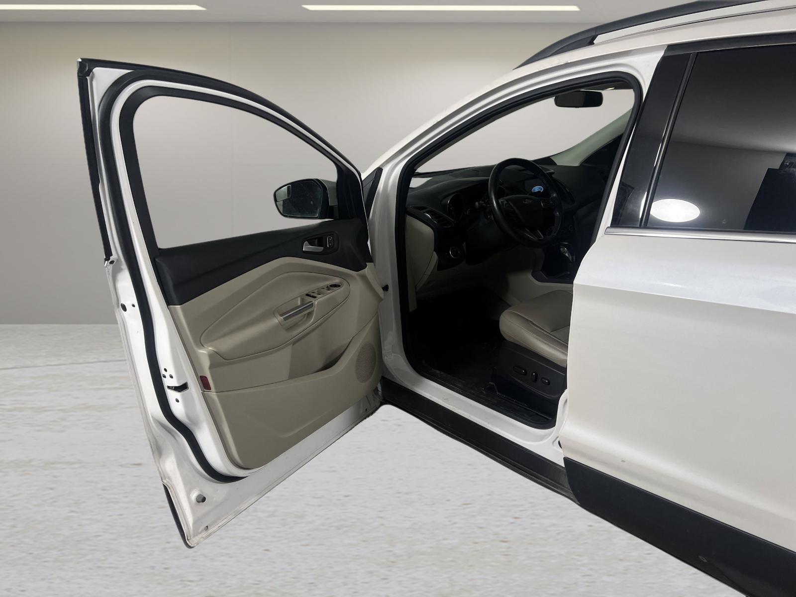 2018 Ford Escape Vehicle Photo in Georgetown, TX 78626