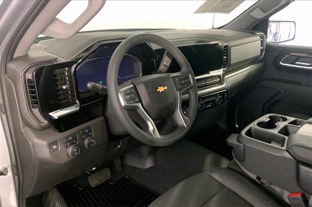 2024 Chevrolet Silverado 1500 Vehicle Photo in INDEPENDENCE, MO 64055-1314