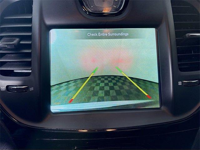 2022 Chrysler 300 Vehicle Photo in PUYALLUP, WA 98371-4149