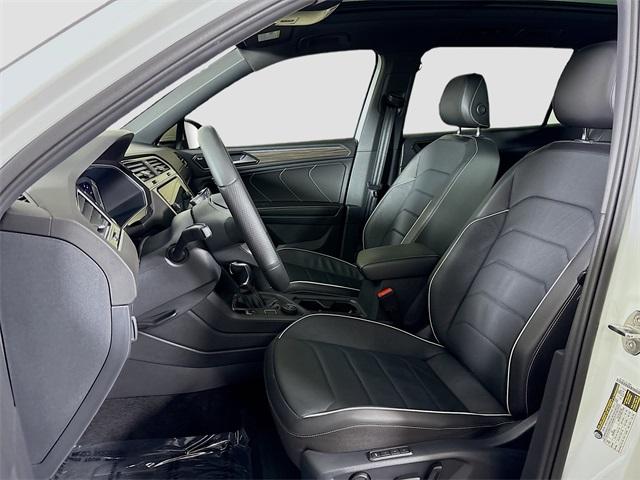 2024 Volkswagen Tiguan Vehicle Photo in Puyallup, WA 98371