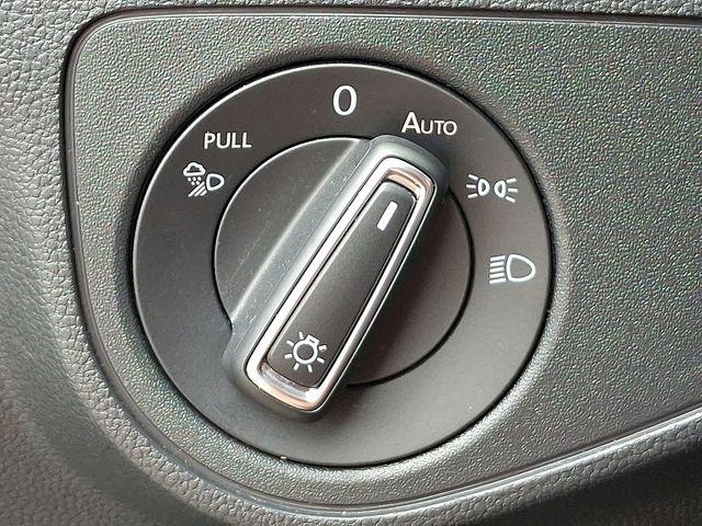 2022 Volkswagen Atlas Cross Sport Vehicle Photo in DANBURY, CT 06810-5034