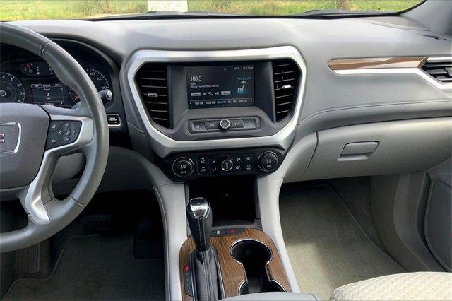 2017 GMC Acadia Vehicle Photo in KANSAS CITY, MO 64114-4502