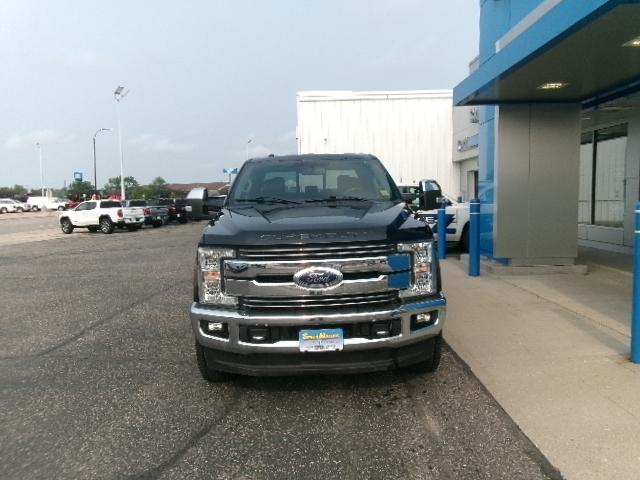 Used 2018 Ford F-350 Super Duty Lariat with VIN 1FT8W3BT6JEB50936 for sale in Wahpeton, ND