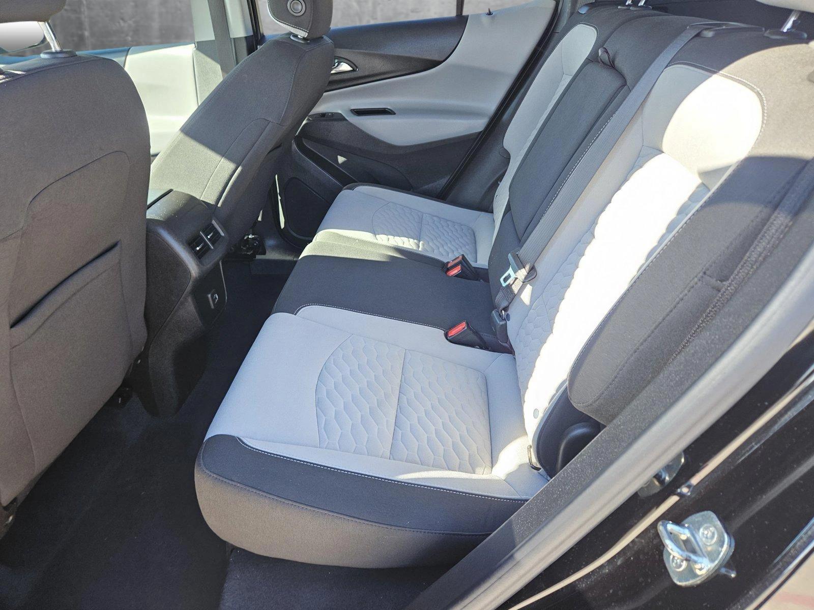 2021 Chevrolet Equinox Vehicle Photo in NORTH RICHLAND HILLS, TX 76180-7199