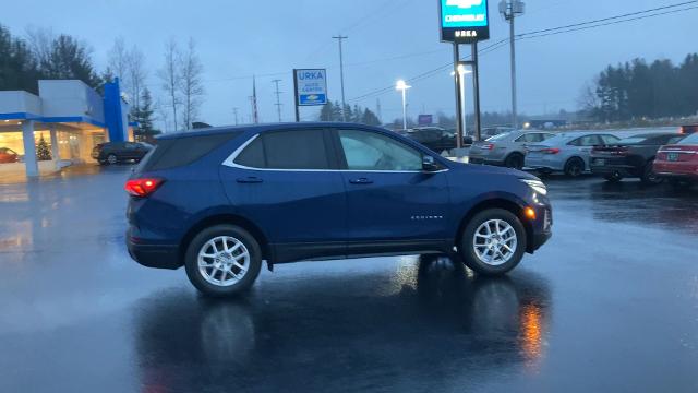 Used 2022 Chevrolet Equinox LT with VIN 3GNAXUEV1NL312454 for sale in Ludington, MI