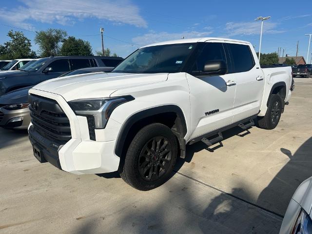 2024 Toyota Tundra 4WD Vehicle Photo in ROSENBERG, TX 77471-5675