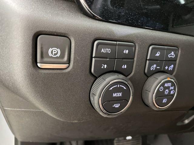 2025 Chevrolet Silverado 1500 Vehicle Photo in PHOENIX, AZ 85014-3381