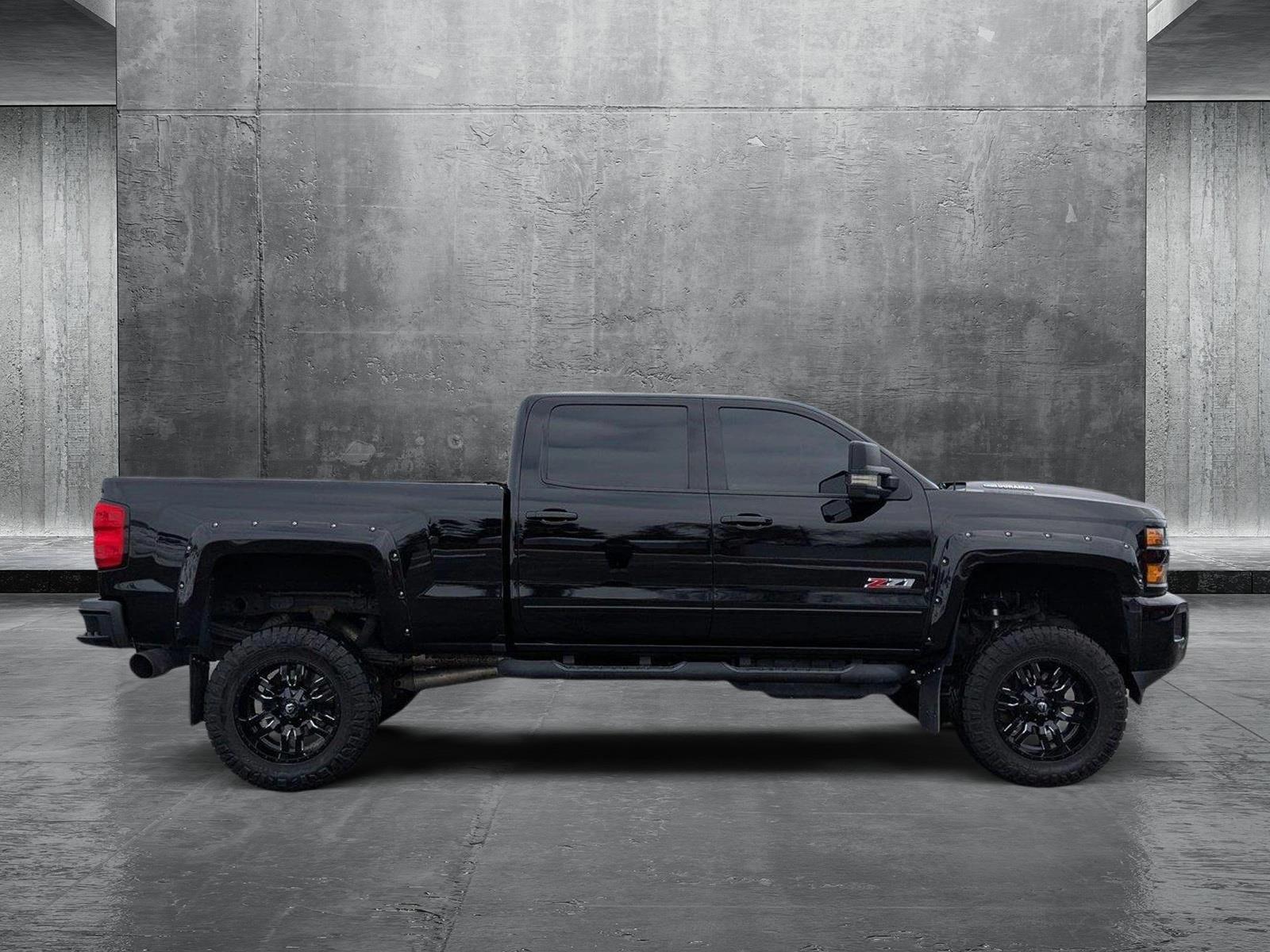 2019 Chevrolet Silverado 2500 HD Vehicle Photo in Spokane Valley, WA 99212