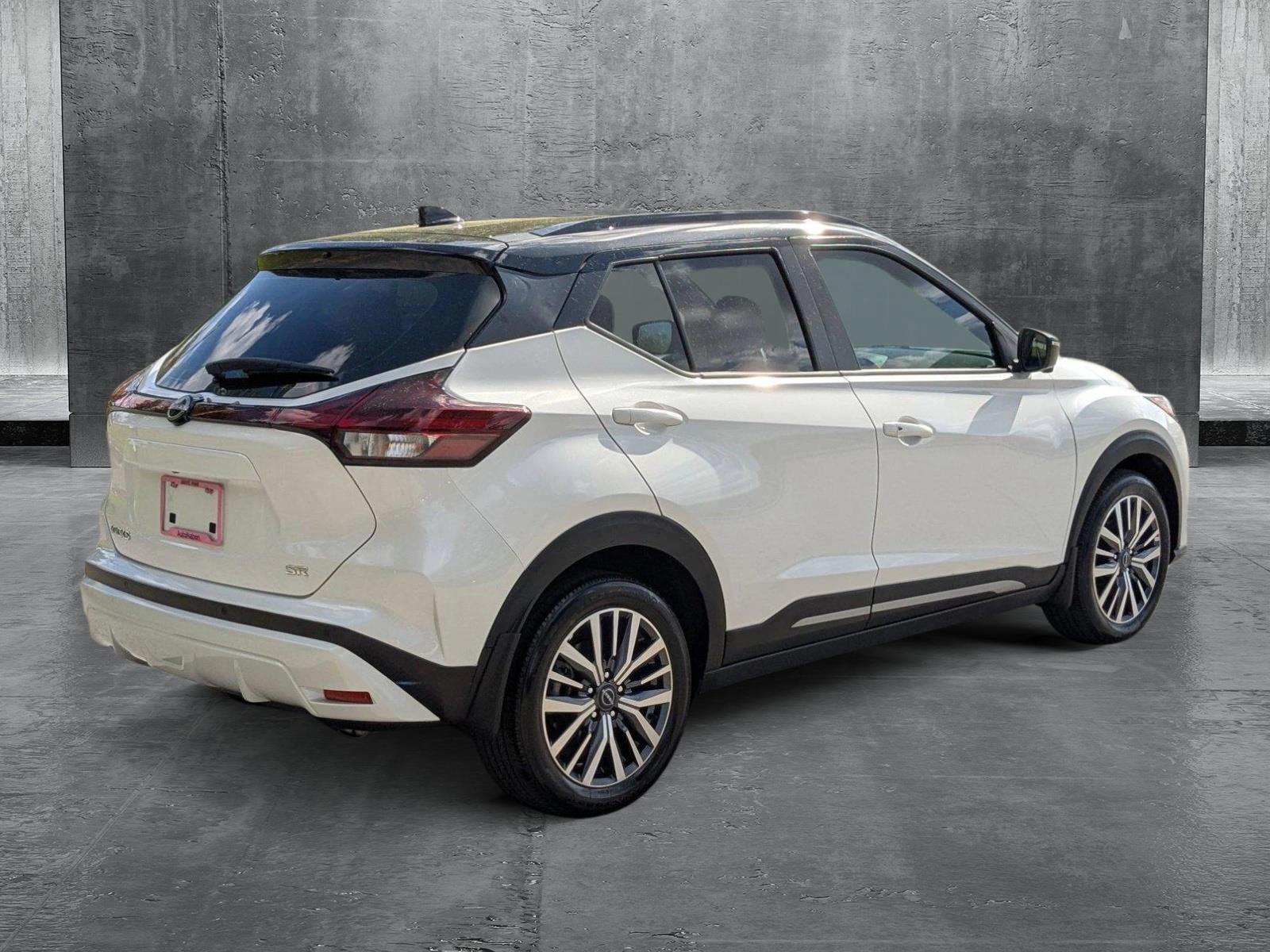 2023 Nissan Kicks Vehicle Photo in Pembroke Pines , FL 33084