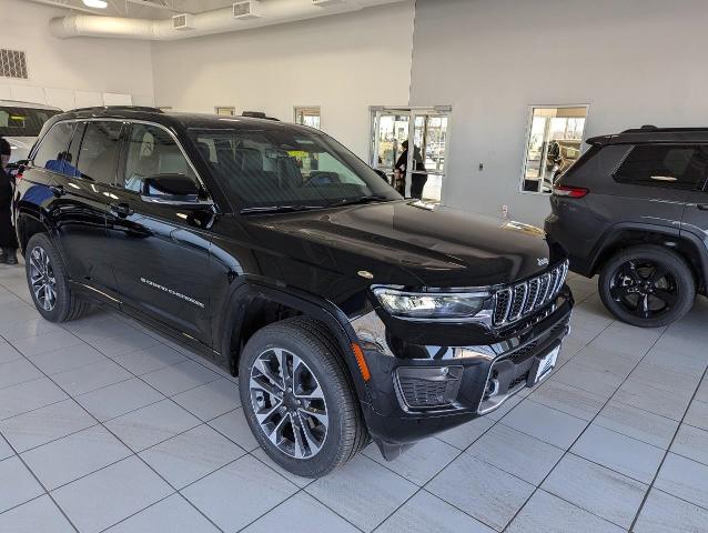 2025 Jeep Grand Cherokee Vehicle Photo in Oshkosh, WI 54901