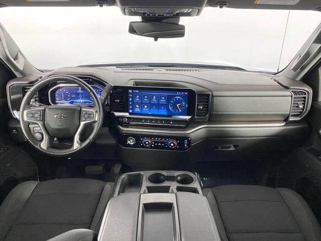2022 Chevrolet Silverado 1500 Vehicle Photo in BROCKTON, MA 02301-7113