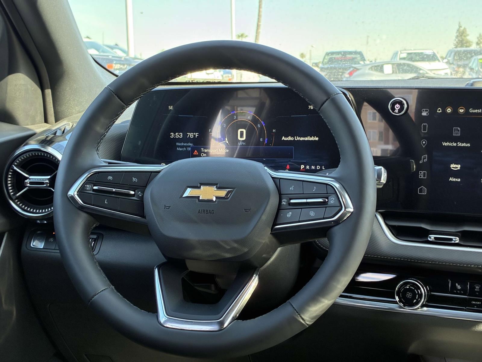 2025 Chevrolet Equinox Vehicle Photo in LOS ANGELES, CA 90007-3794