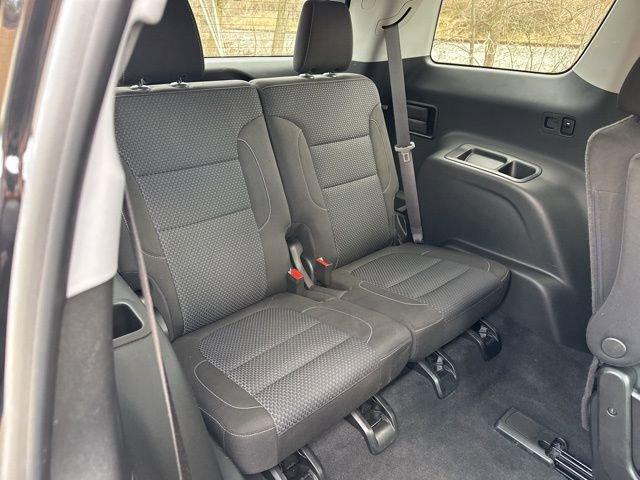 2023 GMC Acadia Vehicle Photo in MEDINA, OH 44256-9631