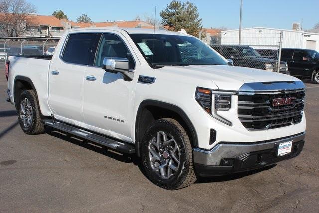 2025 GMC Sierra 1500 Vehicle Photo in AURORA, CO 80012-4011