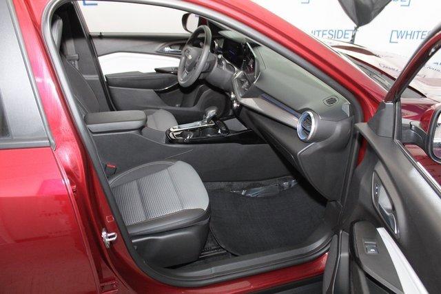 2024 Chevrolet Trax Vehicle Photo in SAINT CLAIRSVILLE, OH 43950-8512