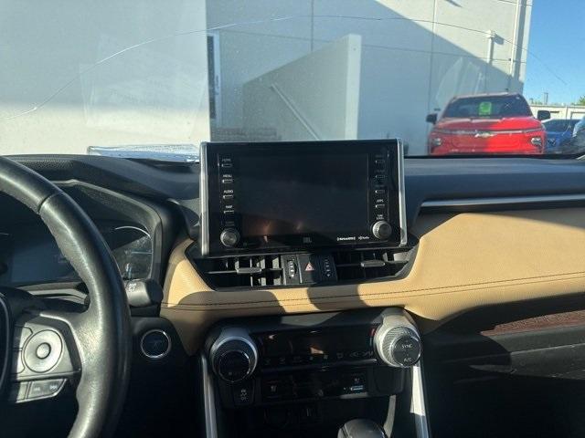 2021 Toyota RAV4 Vehicle Photo in ENGLEWOOD, CO 80113-6708