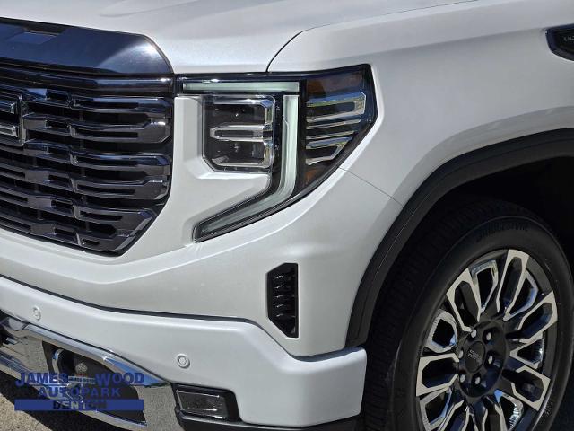 2024 GMC Sierra 1500 Vehicle Photo in DENTON, TX 76210-9321