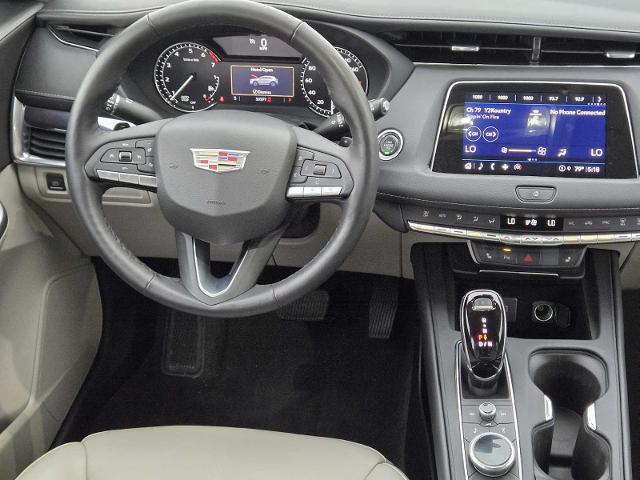 2022 Cadillac XT4 Vehicle Photo in DENTON, TX 76210-9321