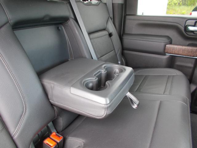 2021 GMC Sierra 2500 HD Vehicle Photo in LOWELL, MA 01852-4336