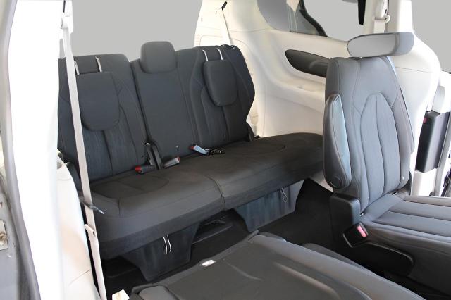 2019 Chrysler Pacifica Vehicle Photo in Green Bay, WI 54304