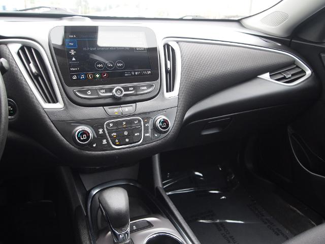 2022 Chevrolet Malibu Vehicle Photo in MADISON, IN 47250-1611