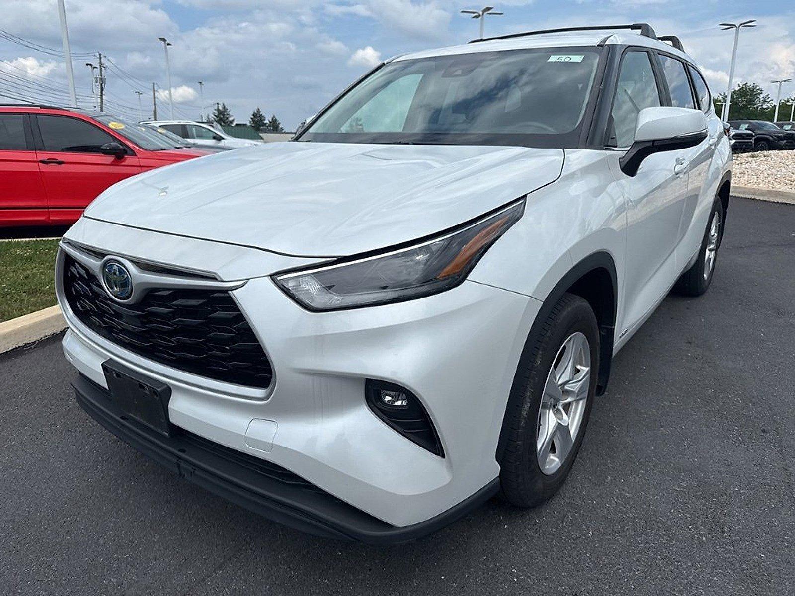 2023 Toyota Highlander Vehicle Photo in Harrisburg, PA 17111