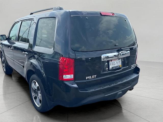 2015 Honda Pilot Vehicle Photo in Neenah, WI 54956